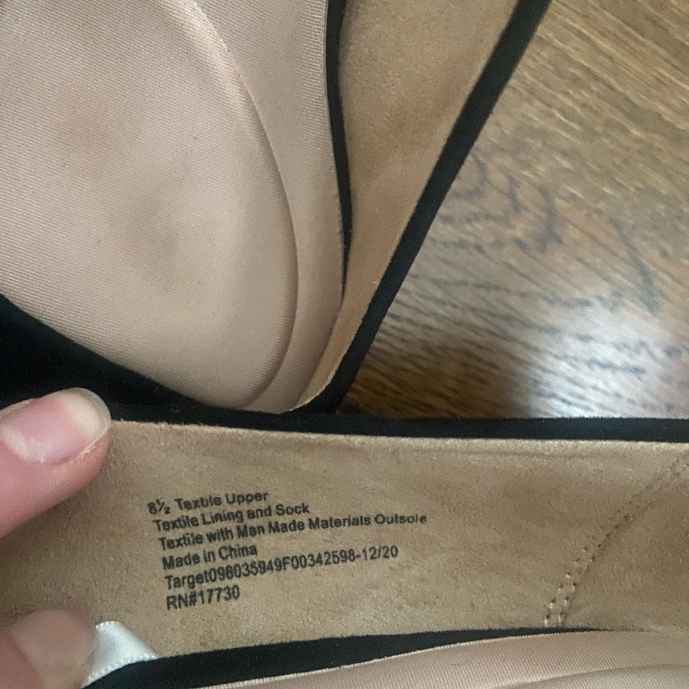 A New Day Women's Classic Black Heels - Picture 4 of 8